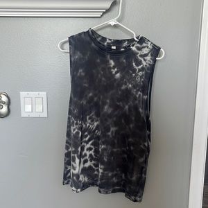 size 4 lululemon tank top